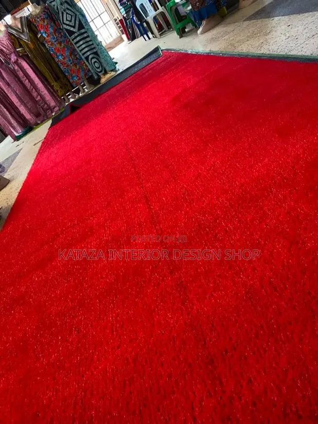 Red Grass Carpet - Artificial Lawn - 1
