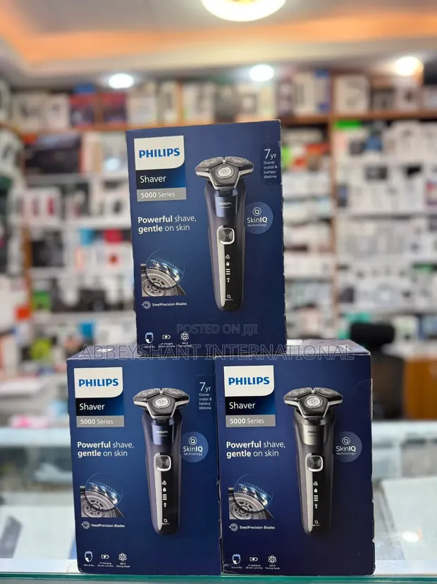 Philips Shaver Series 5000 Wet & Dry Electric Rotary Shaver - 1