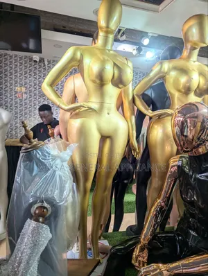 Glossy Gold Mannequin - Stylized Hourglass Figure