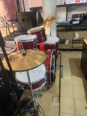 Actan 5-Piece Acoustic Drum Set - Brand New