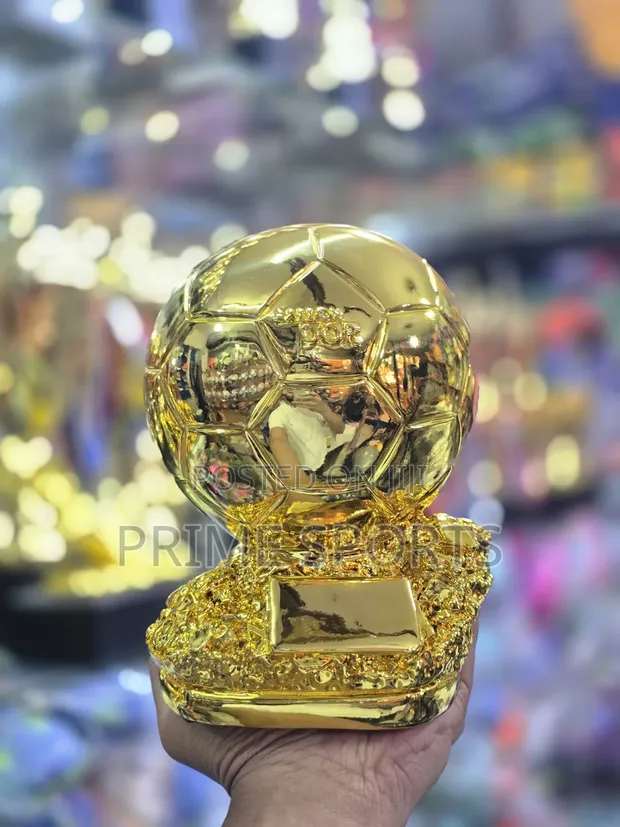 Golden Ball Award - 1