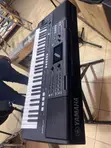 Yamaha PSR-E583 Electronic Keyboard Piano - 4