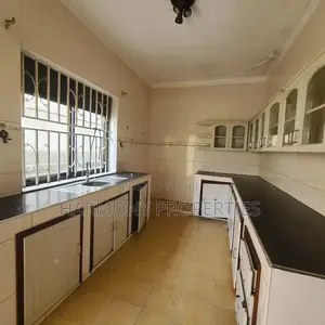 5 Bedroom House for Rent in Lubowa