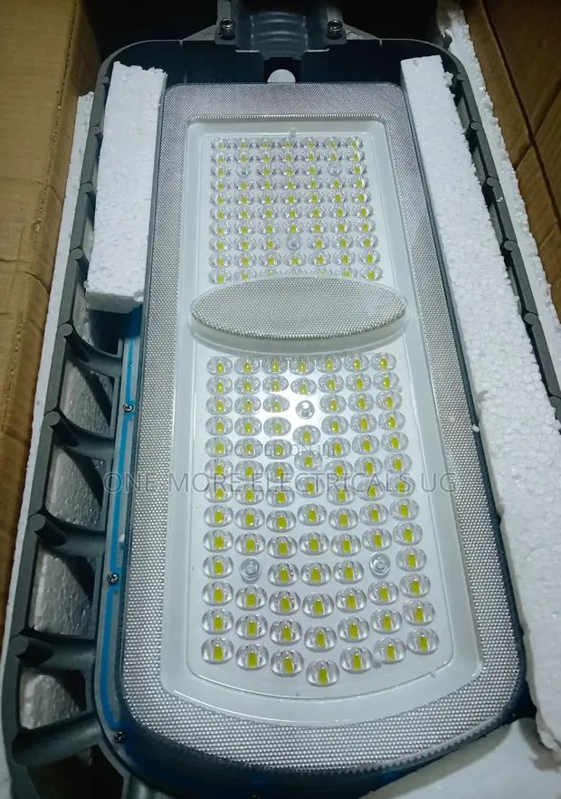 Powerful 2000W Solar Street Light System - 1