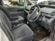Toyota Voxy 2012 White - 4
