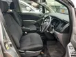 Toyota Isis 2009 Silver - 4
