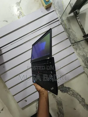 Lenovo ThinkPad X230 Laptop - Intel Core i3, 4GB RAM, 320GB HDD