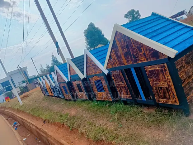 High Quality Dog House - Uganda - 1