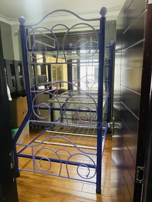 Brand New Daily Sleep Triple Metallic Deckerbed (4/6 & 3/6)