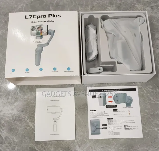 L7Cpro Plus 3-Axis Foldable Smartphone Gimbal - 1