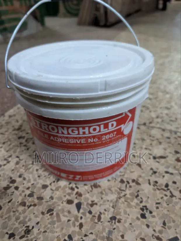 PVC Tile Glue - 1