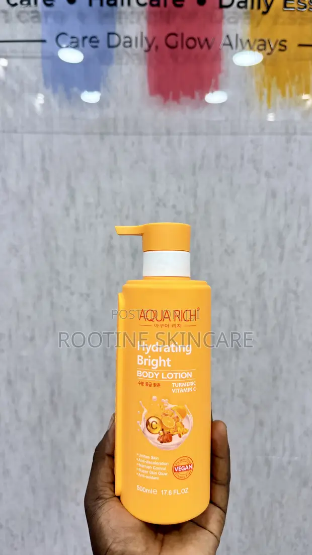 Aqua Rich Hydrating Bright Turmeric Vitamin C Body Lotion - 1