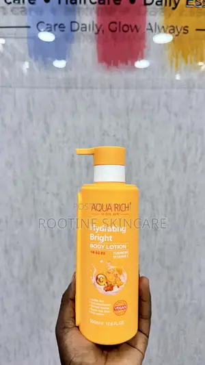 Aqua Rich Hydrating Bright Turmeric Vitamin C Body Lotion