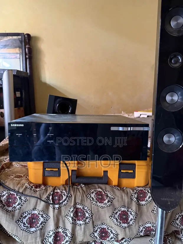 Samsung AVR Home Theater System - 1