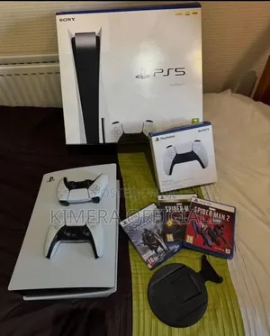 Refurbished PS5 Fat Console with 2 Controllers