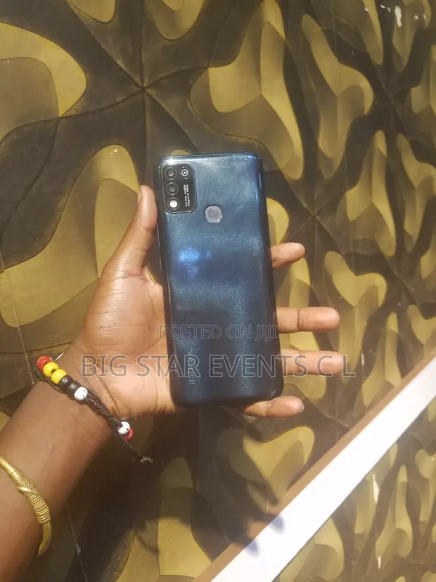 Infinix Hot 11 64GB Black - 1