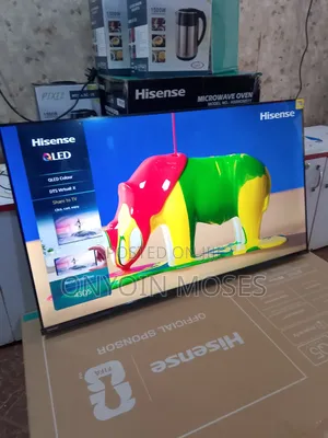 Hisense 43" QLED Smart TV (43Q5)