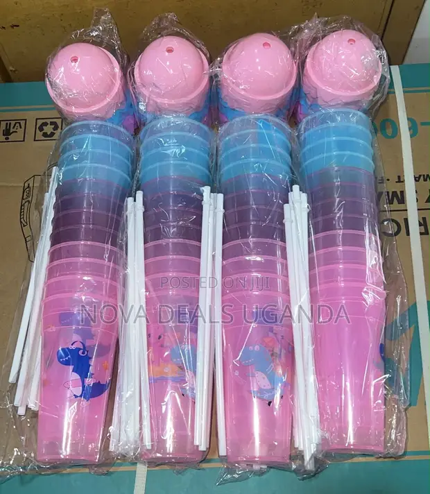 Tumbler Cup Glasses with Straws - 1