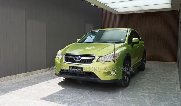 Subaru XV 2013 Green - 1