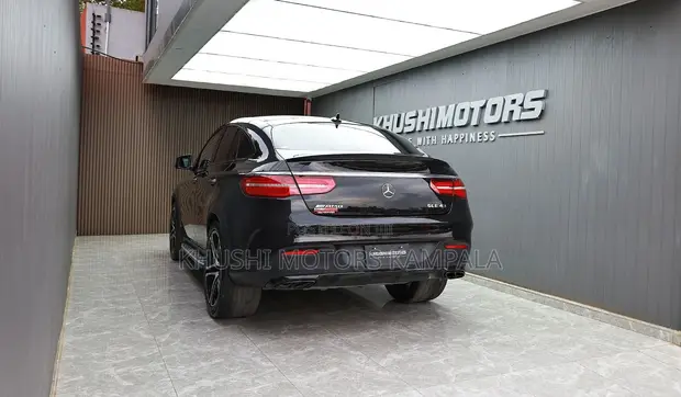 Mercedes-Benz GLE-Class AMG GLE 43 4MATIC 2019 Black - 1