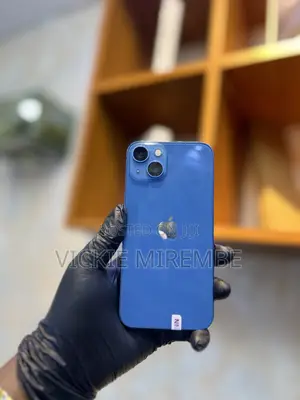 Apple iPhone 13 128GB Blue