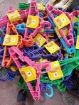 Plastic Clothes Hangers (12 Pcs) - 1