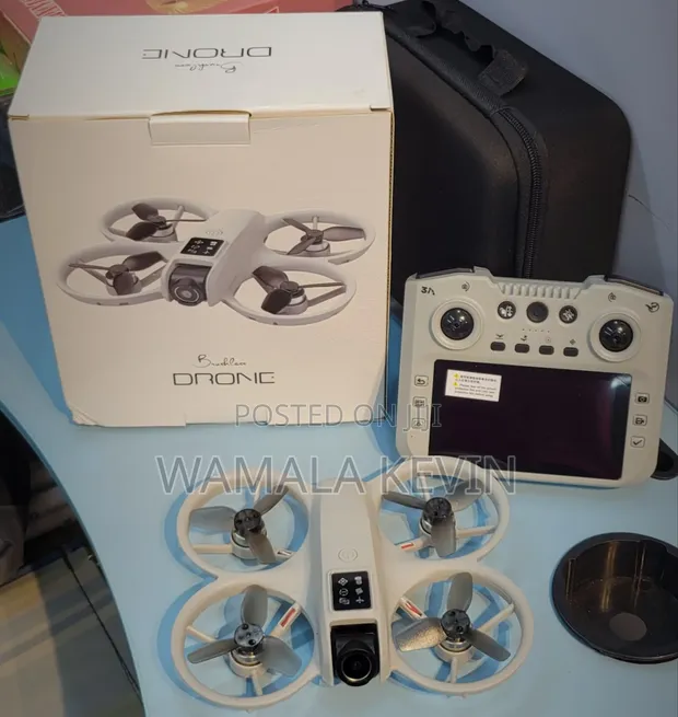 GT3 Mini FPV Drone with Integrated Screen Remote - 1