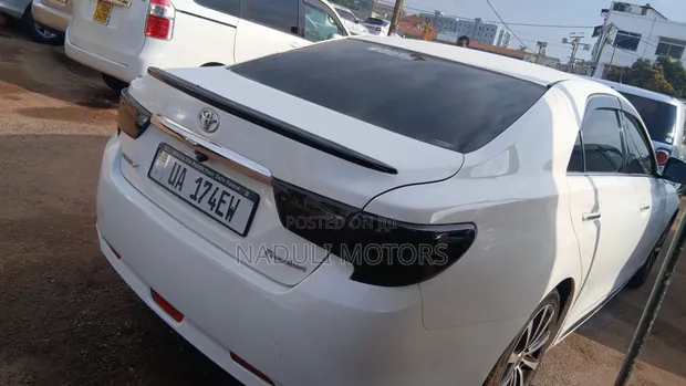 Toyota Mark X 2013 White - 1