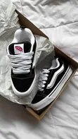 Vans Old Skool Classic Black White Sneakers - 2