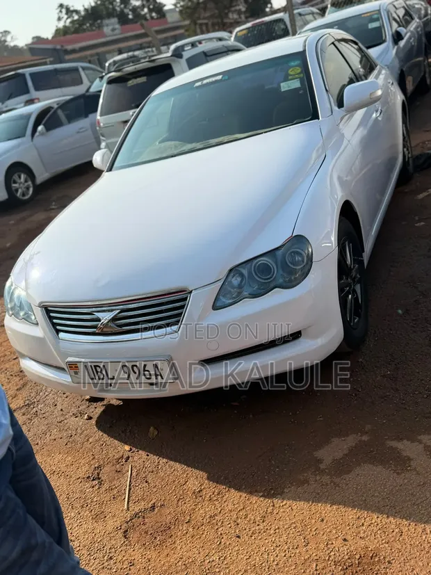 Toyota Mark X 2009 White - 1