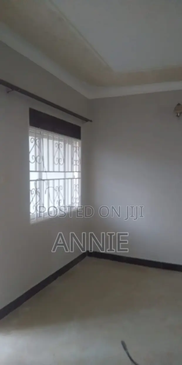 3 Bedroom House for Rent in Ssisa - 1