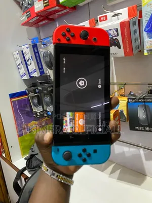 Nintendo Switch Lite - Used