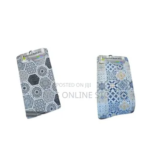 Anti-Skid Shower Mat with Suction Cups