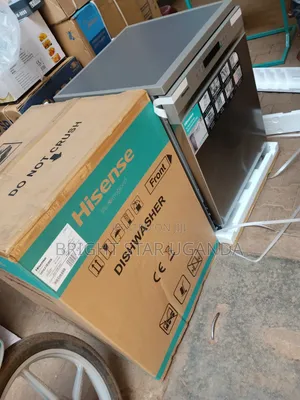 Hisense Dishwasher - 15 Plates (Brand New)