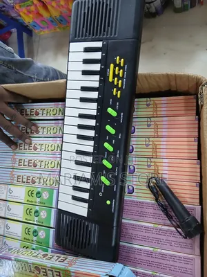 Discovery Toys 32-Key Electronic Keyboard with Microphone