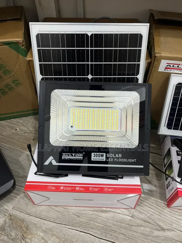 Alltop 300W Solar LED Floodlight - 1