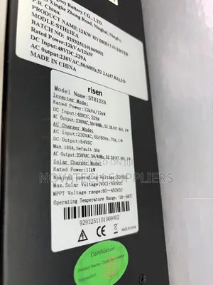 12kW Risen Hybrid Inverter 48V 11kW Solar Charger