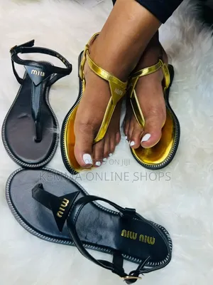 Women's Chic Flat Sandals & Slides