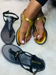 Women's Chic Flat Sandals & Slides - 1