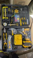 34-Piece Cordless Drill & Hand Tool Combo Kit - 4