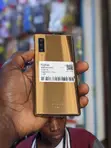 Fujitsu Arrows NX9 F-52A 128GB Gold - 1