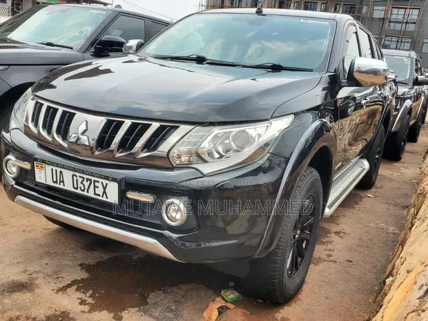 Mitsubishi L200 2018 Black - 1