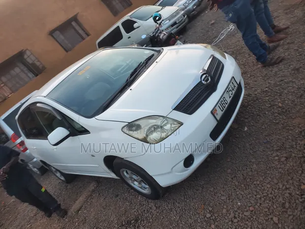 Toyota Corolla Spacio 2006 White - 1