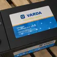 Varda N200 12V 200Ah 1200CCA Maintenance-Free Car Battery - 2