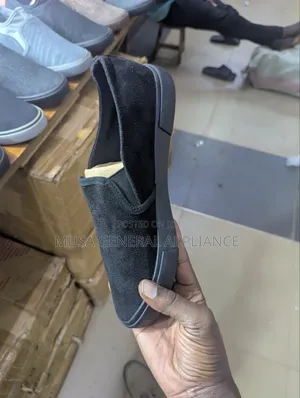 Casual Slip-On Suede Sneakers