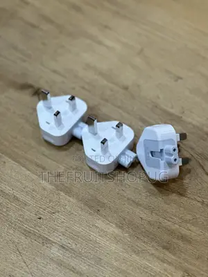 Apple Plug Adapter - UK 3-Pin