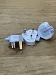 Apple Plug Adapter - UK 3-Pin - 2