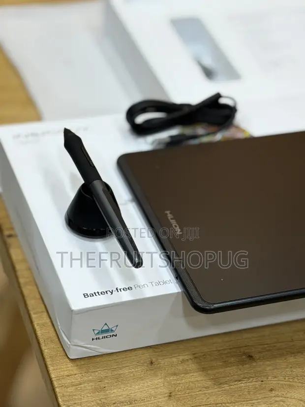 Huion Inspiroy H950P Graphics Drawing Tablet - 1