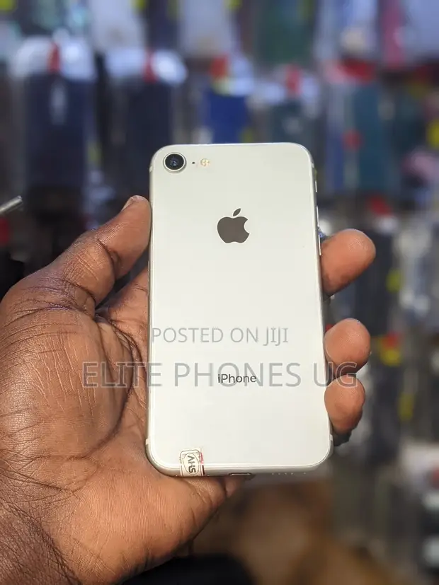 Apple iPhone 8 64GB - 1