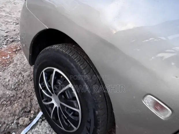 Toyota Corolla Spacio 2006 Silver - 1
